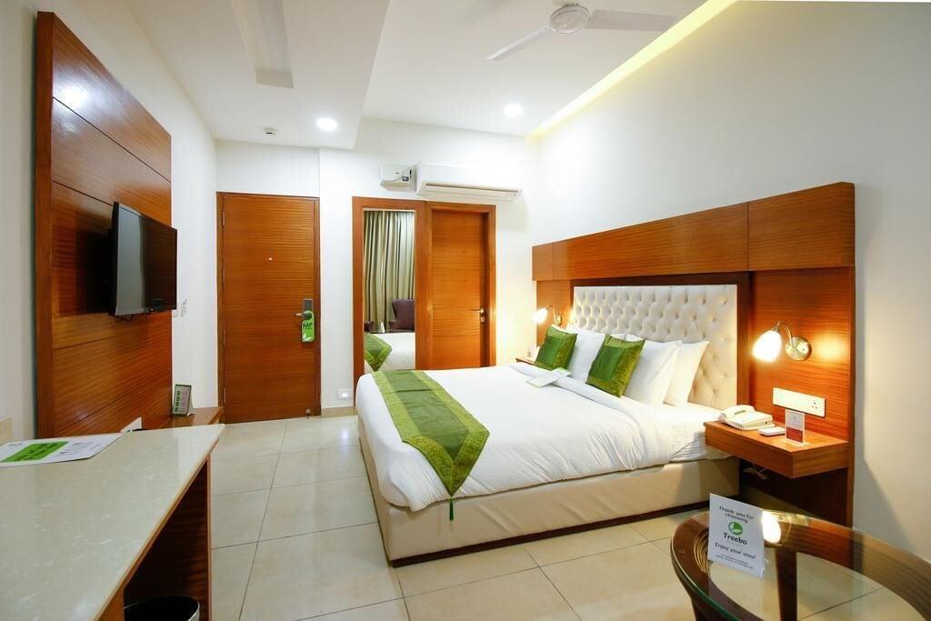 Mint Hotel Premia Chandigarh, Zirakpur Dış mekan fotoğraf